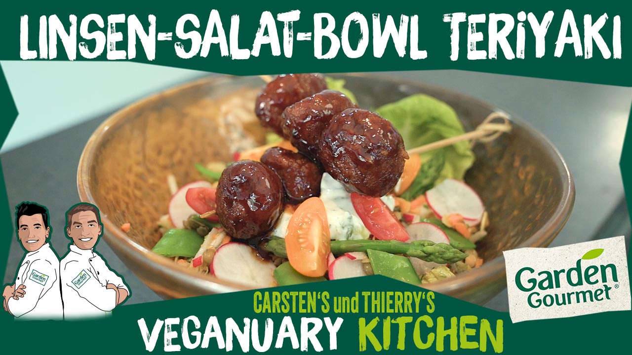 Linsen-Salat-Bowl mit Teriyaki Hackbällchen am Spieß