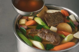 Gekochter Rindstafelspitz mit Bärlauchspinat