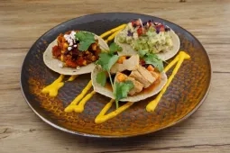 Garden Gourmet Tres Tortillas
